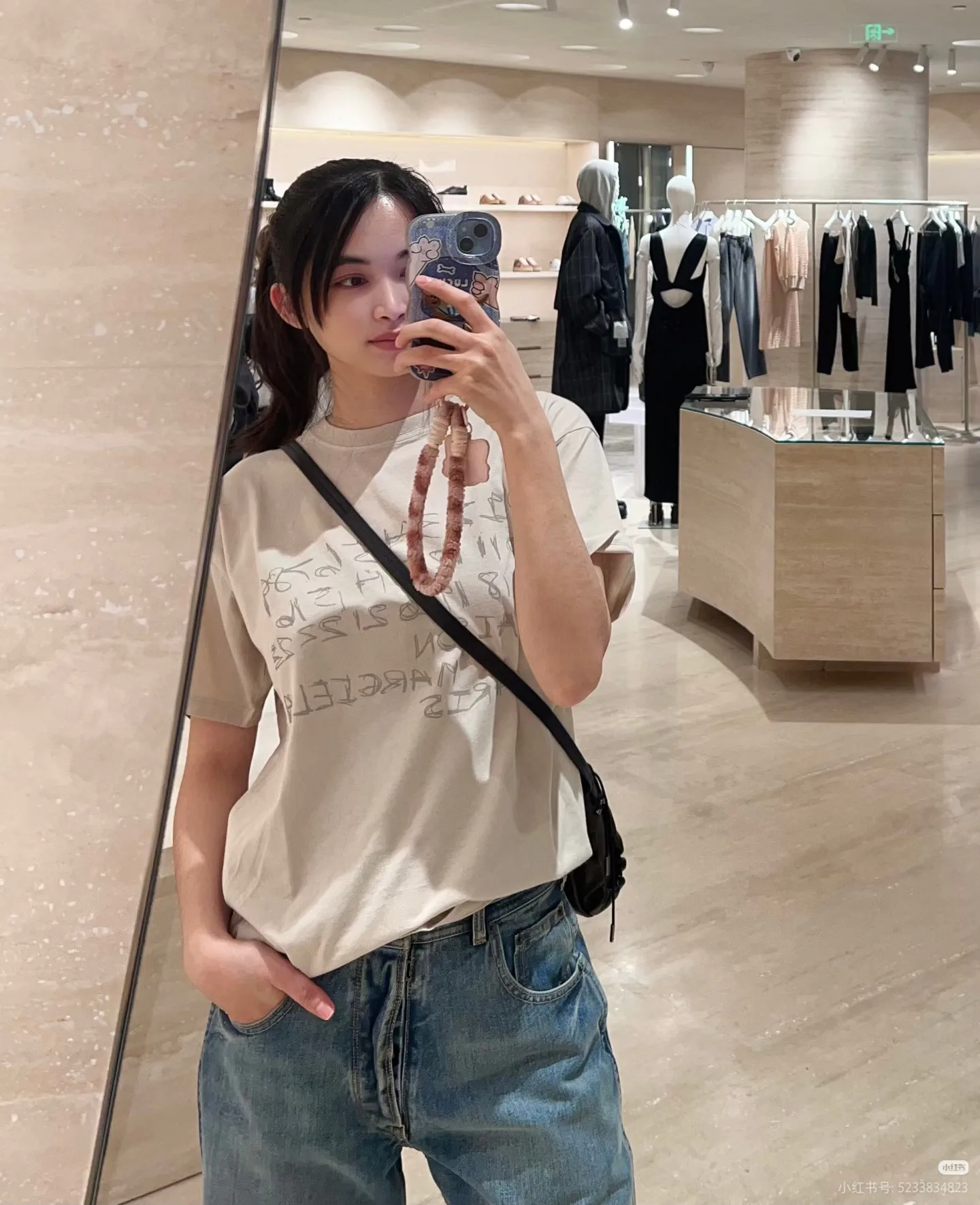 Футболки Женские Maison Margiela 3032507