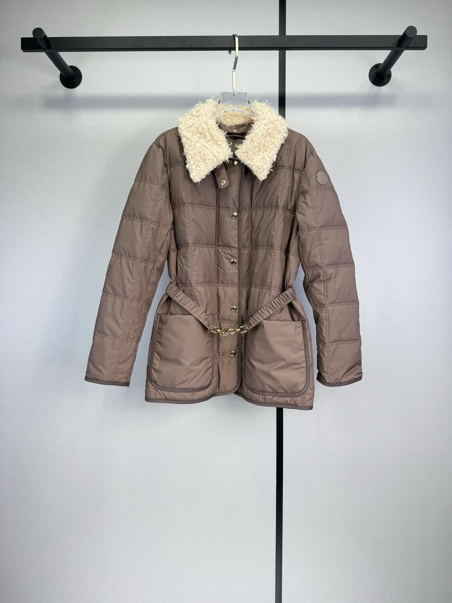 Куртки И Пуховики Женские Moncler 18022132
