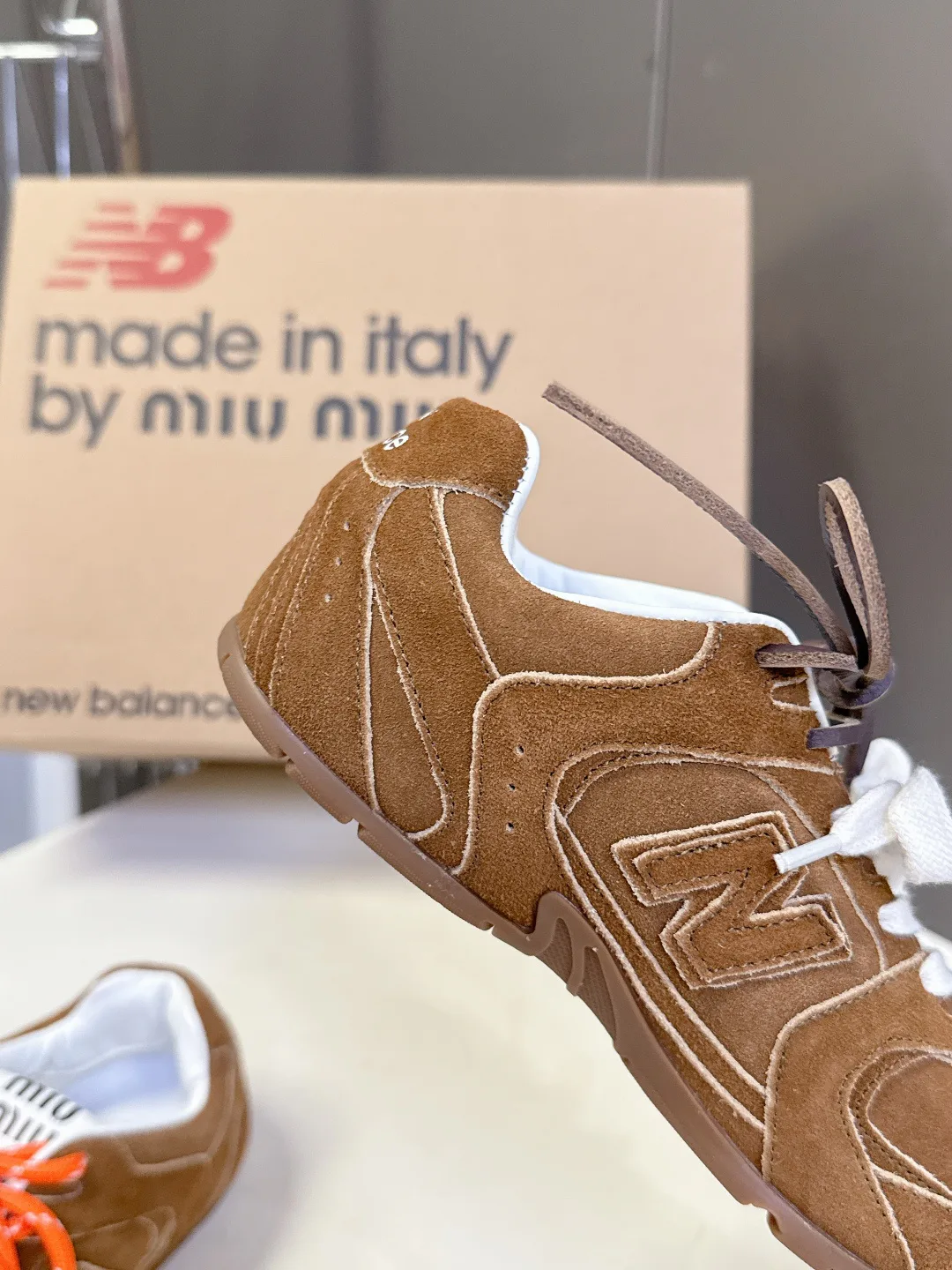 Кроссовки Женские Miu Miu 13454787