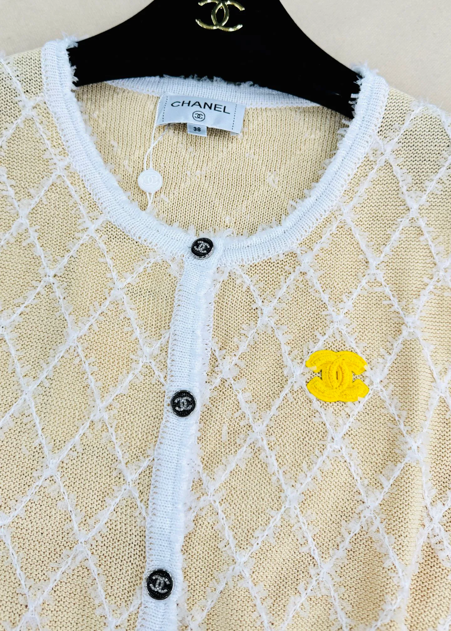 Жилеты Женские Chanel 16962343
