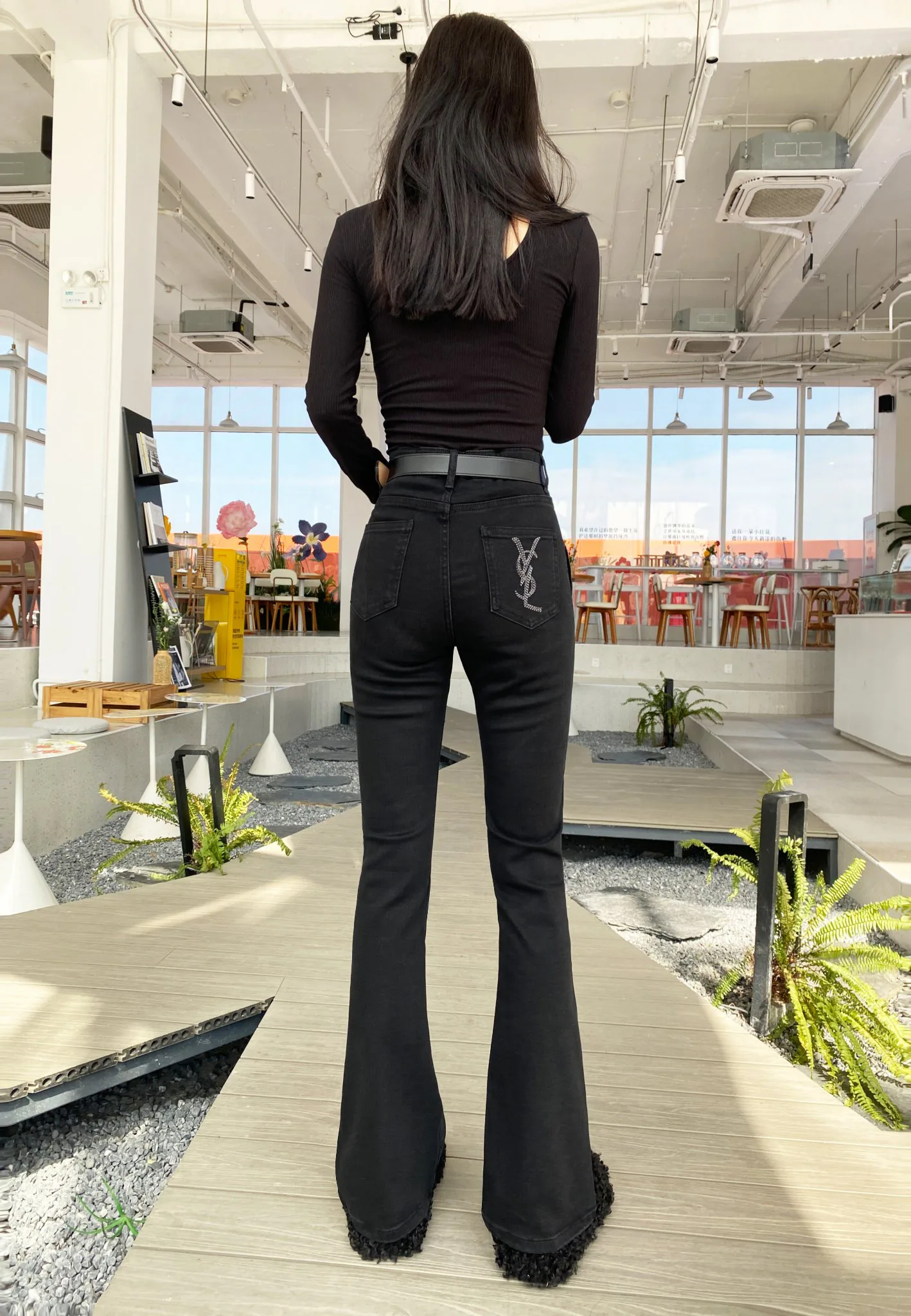 Джинсы Женские Saint Laurent 241275