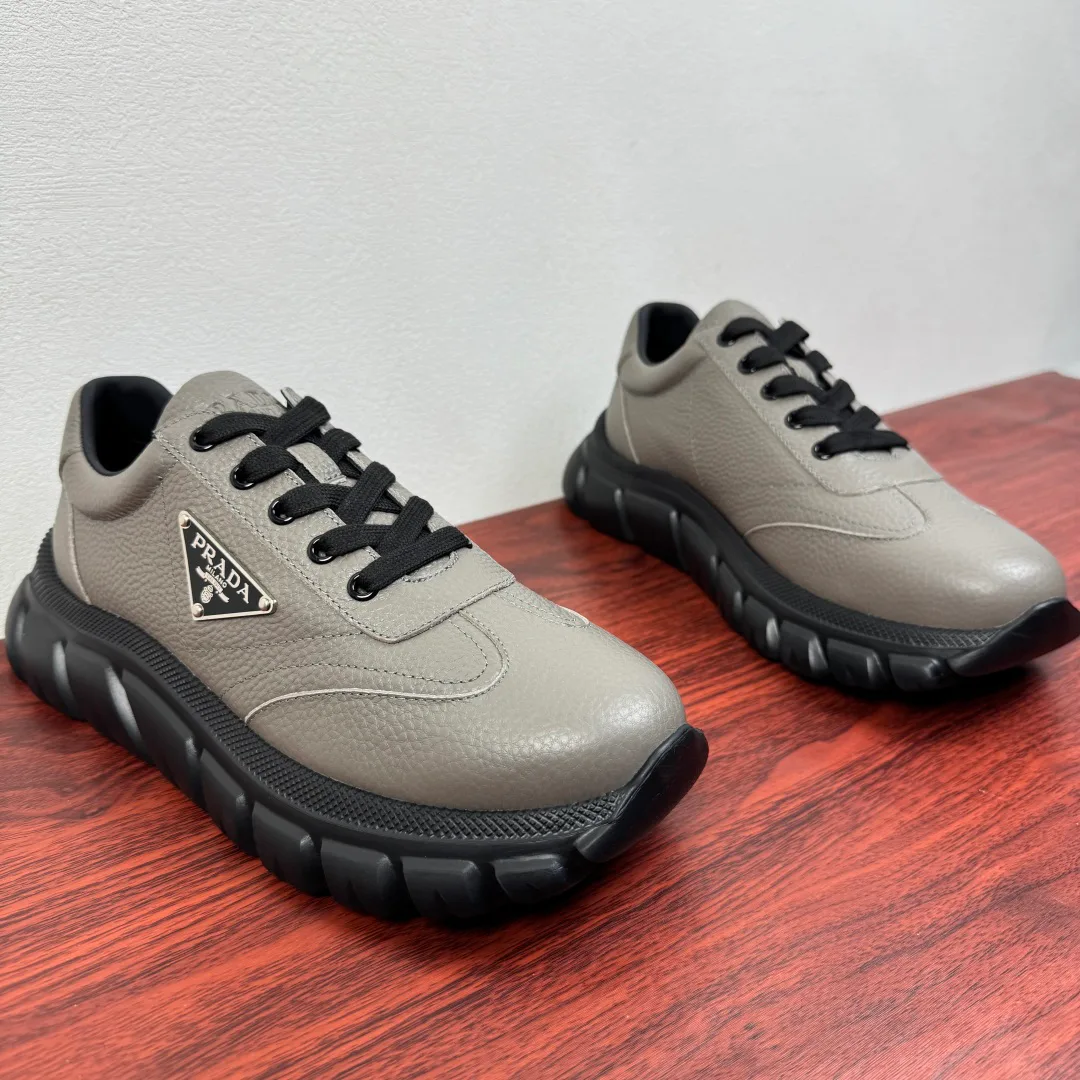 Кроссовки Мужские Prada 4214465