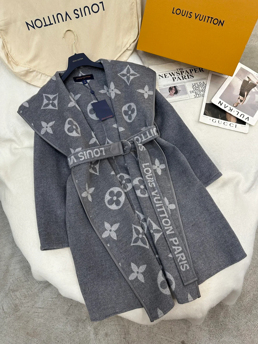 Пальто Женские Louis Vuitton 3532928