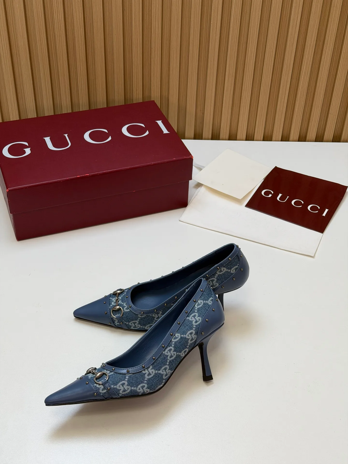 Туфли Женские Gucci 17631696