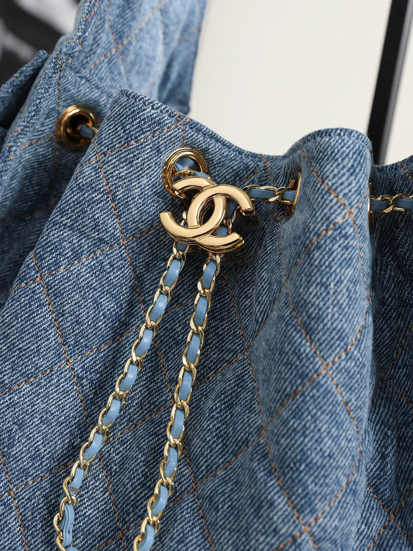 Классические Сумки Женские Chanel 18000330