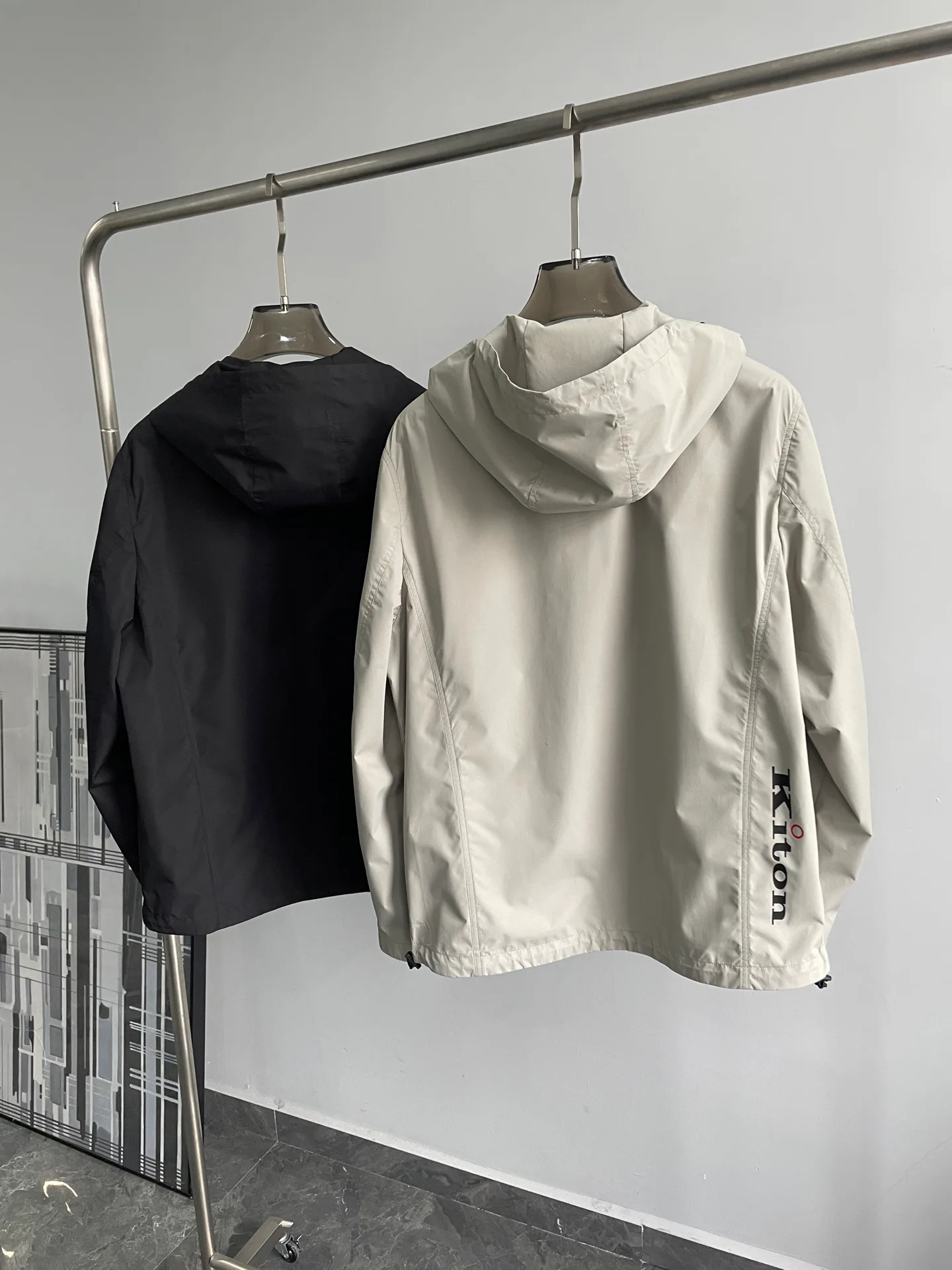 Куртки И Пуховики Мужские Kiton 26772