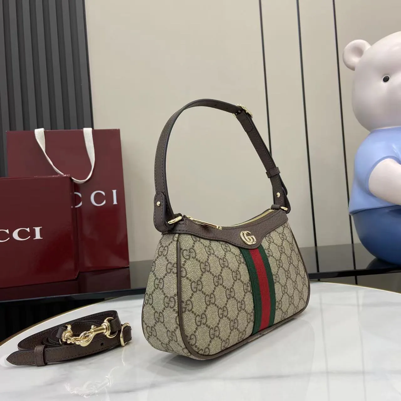 Классические Сумки Женские Gucci 13435204