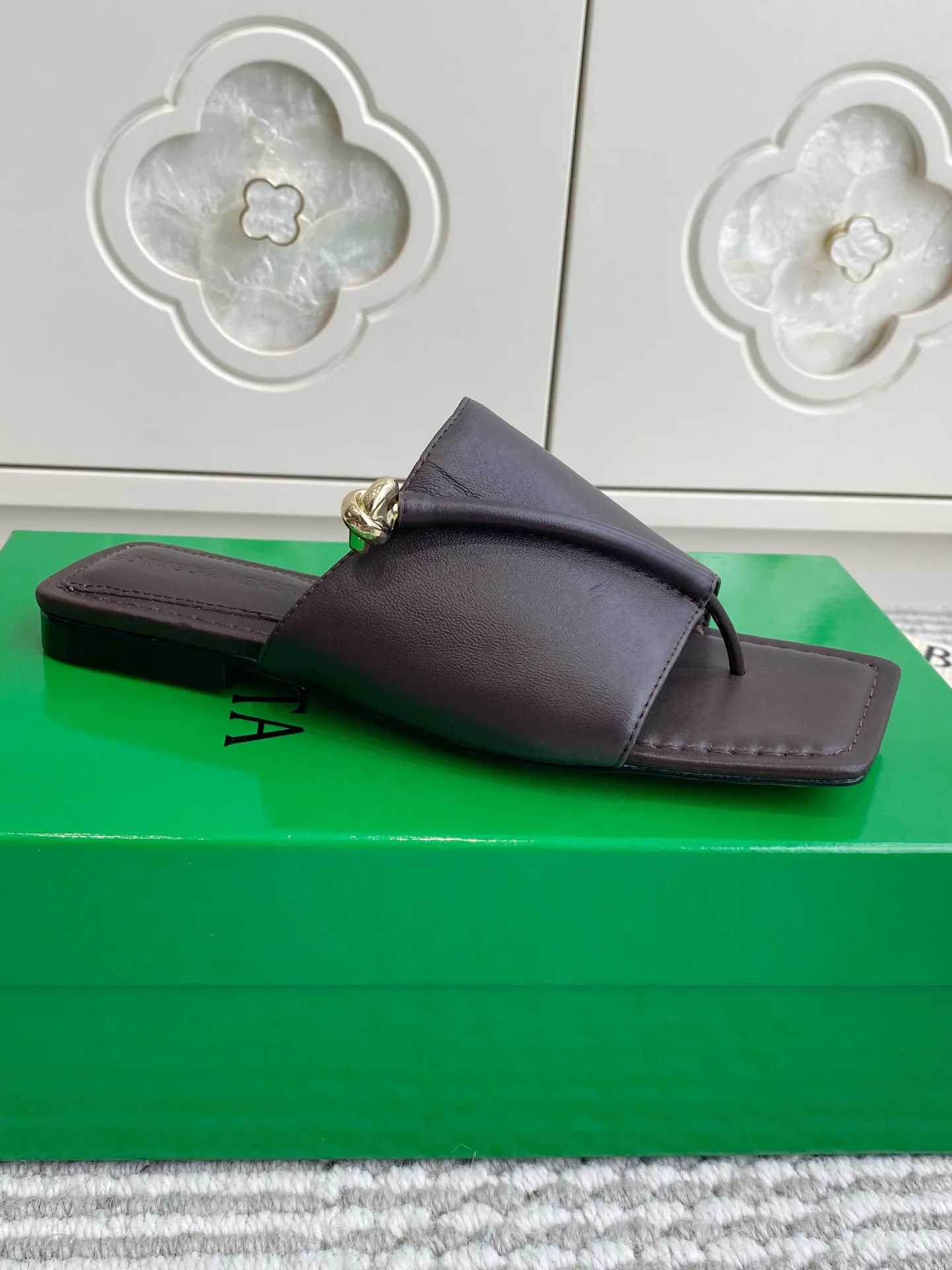 Сандалии Женские Bottega Veneta 13185396
