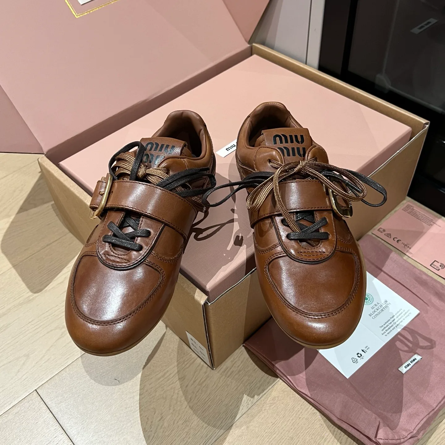 Кроссовки Женские Miu Miu 1535100