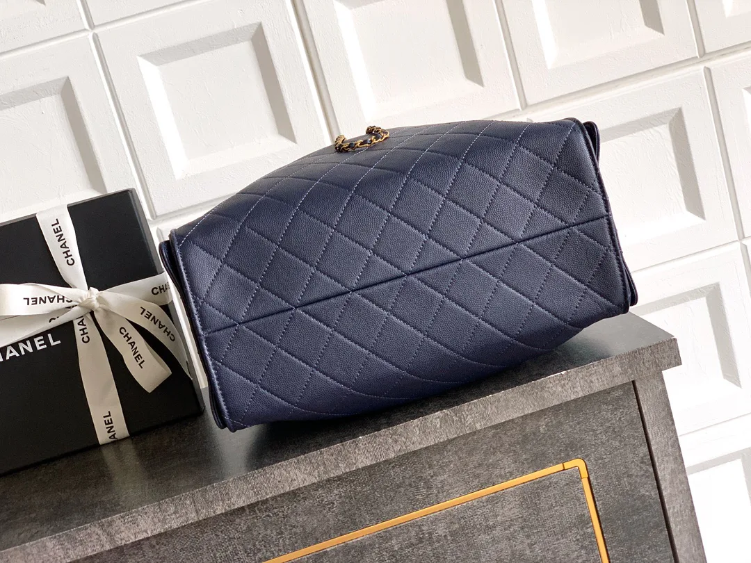 Классические Сумки Женские Chanel 12957378