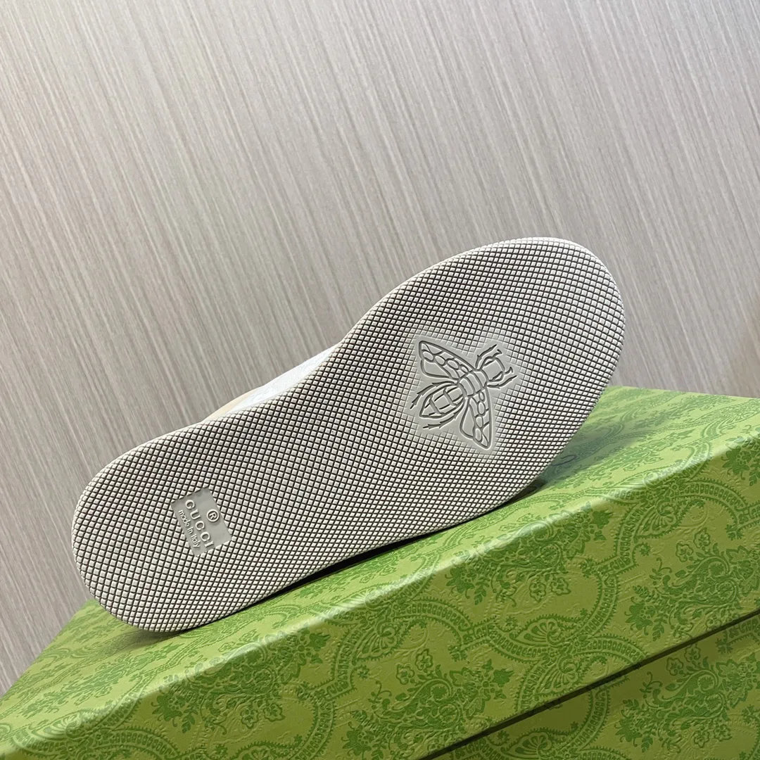 Кроссовки Женские Gucci 17897016