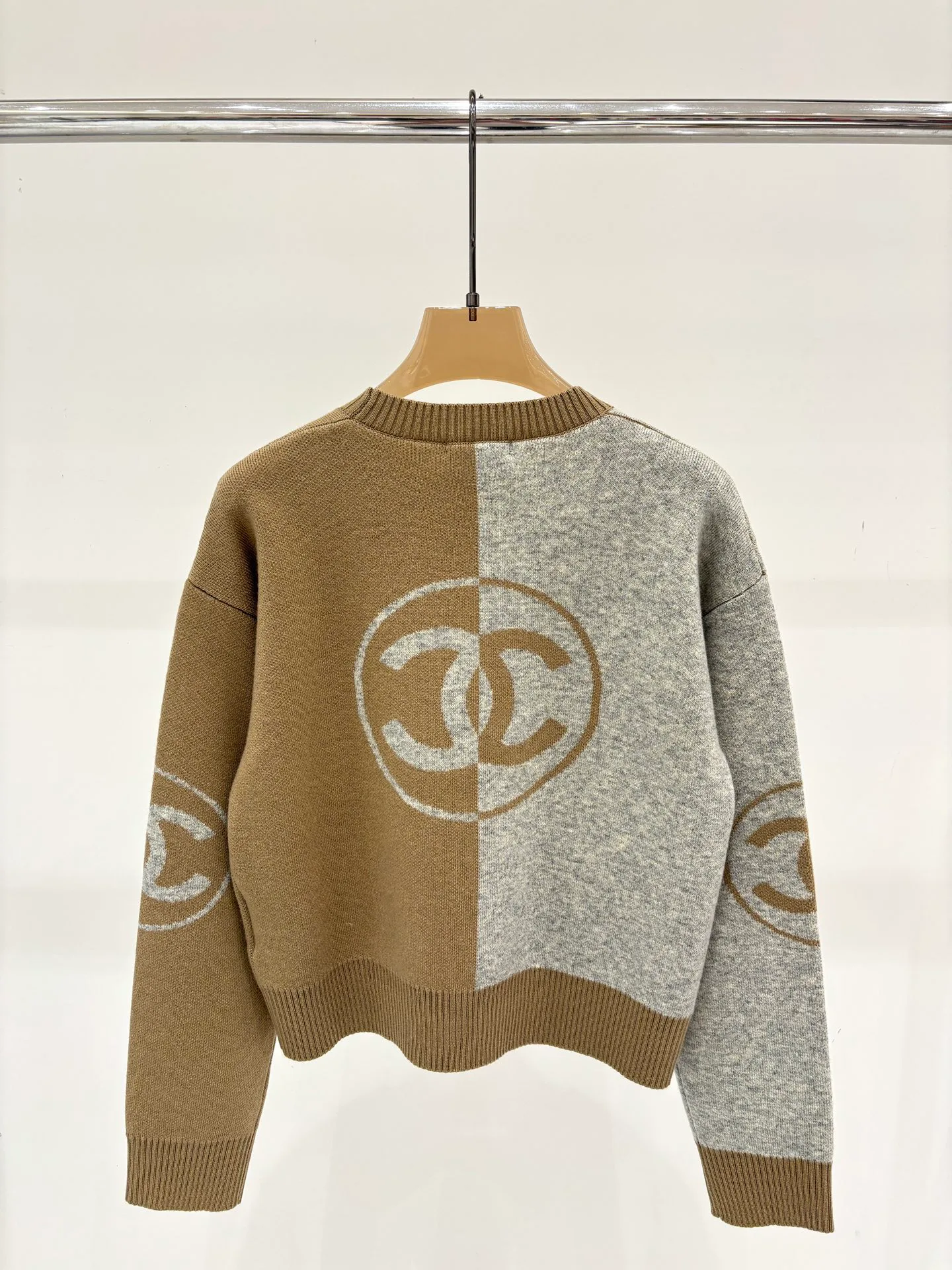 Джемперы И Свитеры Женские Chanel 598225