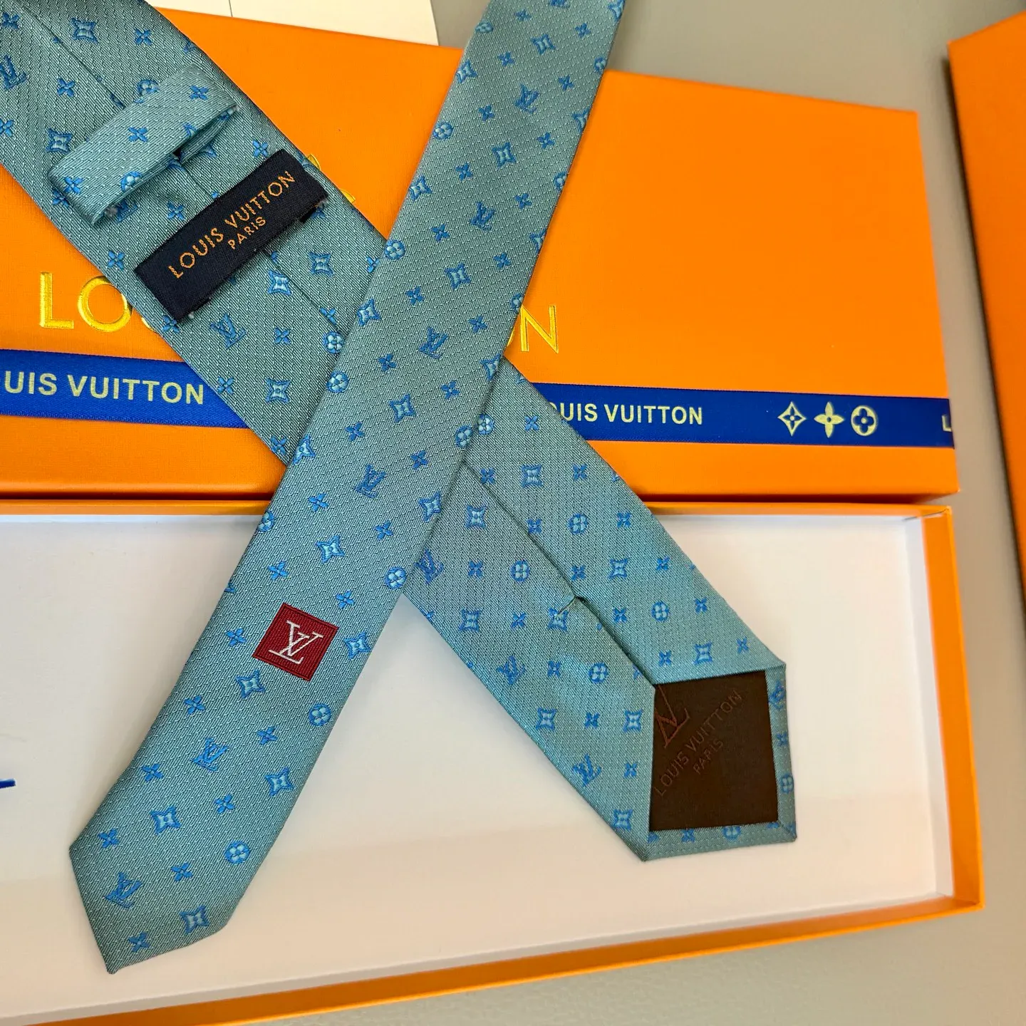 Шарфы Louis Vuitton 14633