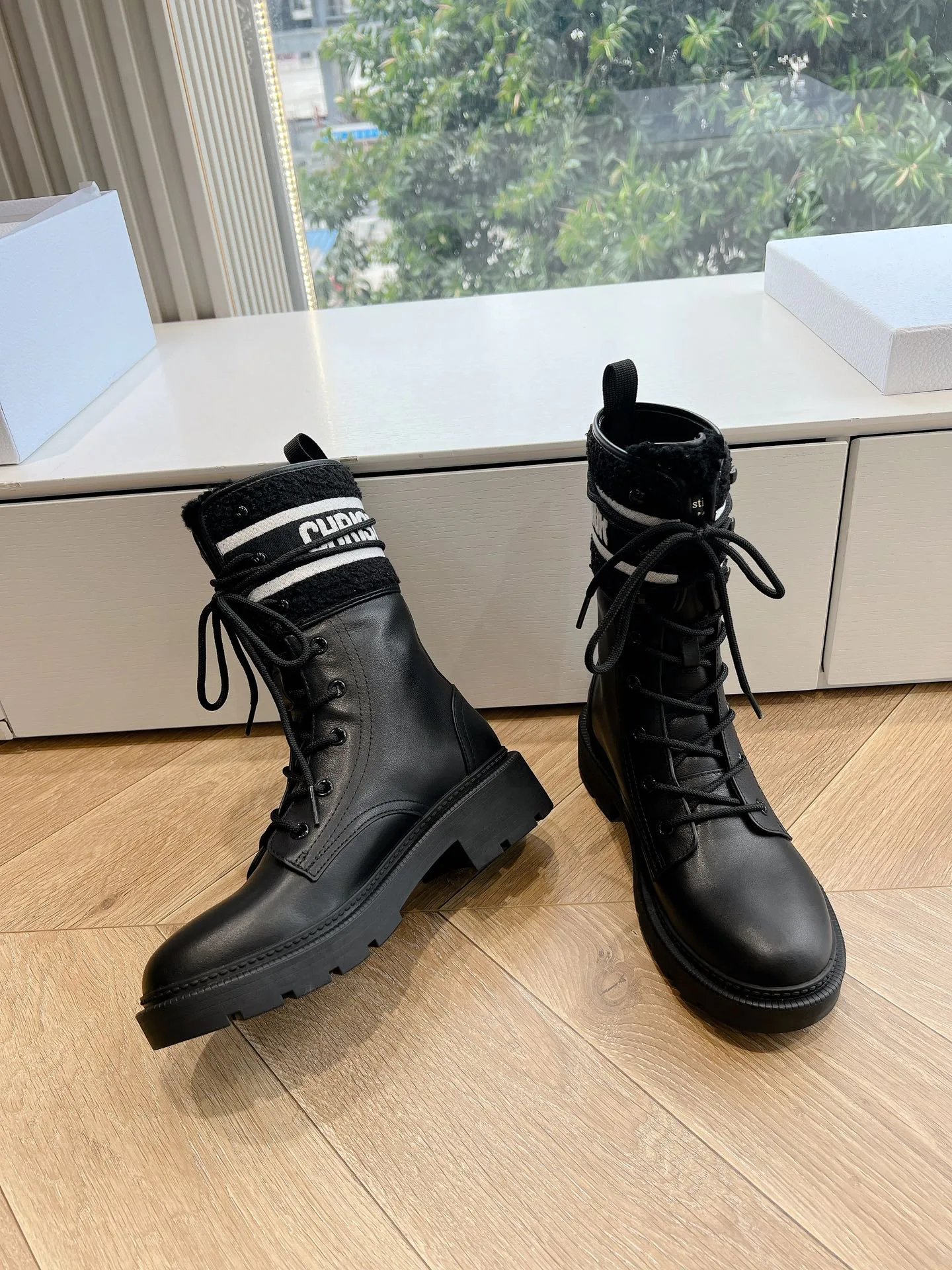 Ботинки Женские Christian Dior 18069737