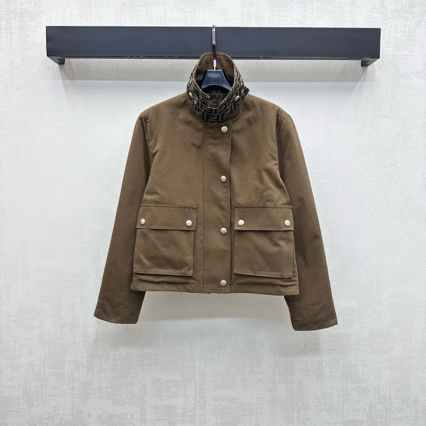 Куртки И Пуховики Женские Fendi 19426704