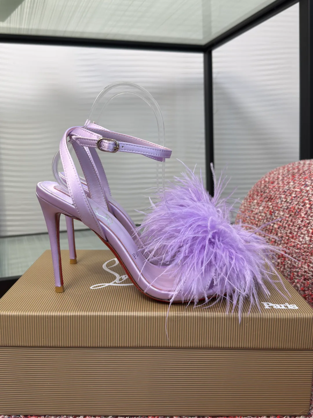 Босоножки Женские Christian Louboutin 16983471