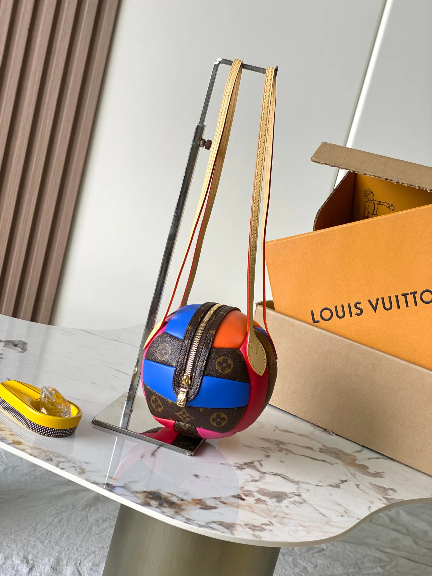 Классические Сумки Женские Louis Vuitton 17498626