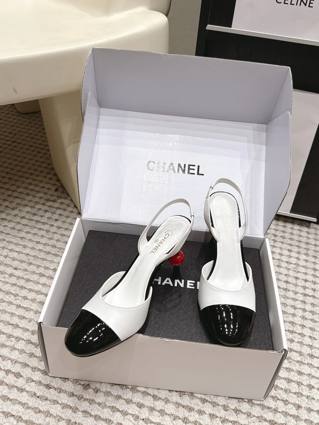 Босоножки Женские Chanel 17784796