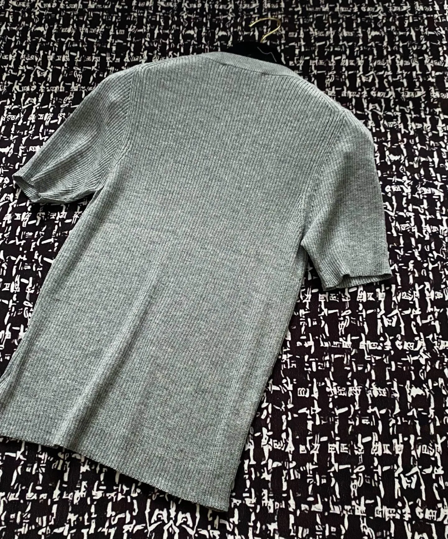 Футболки Женские Prada 28828