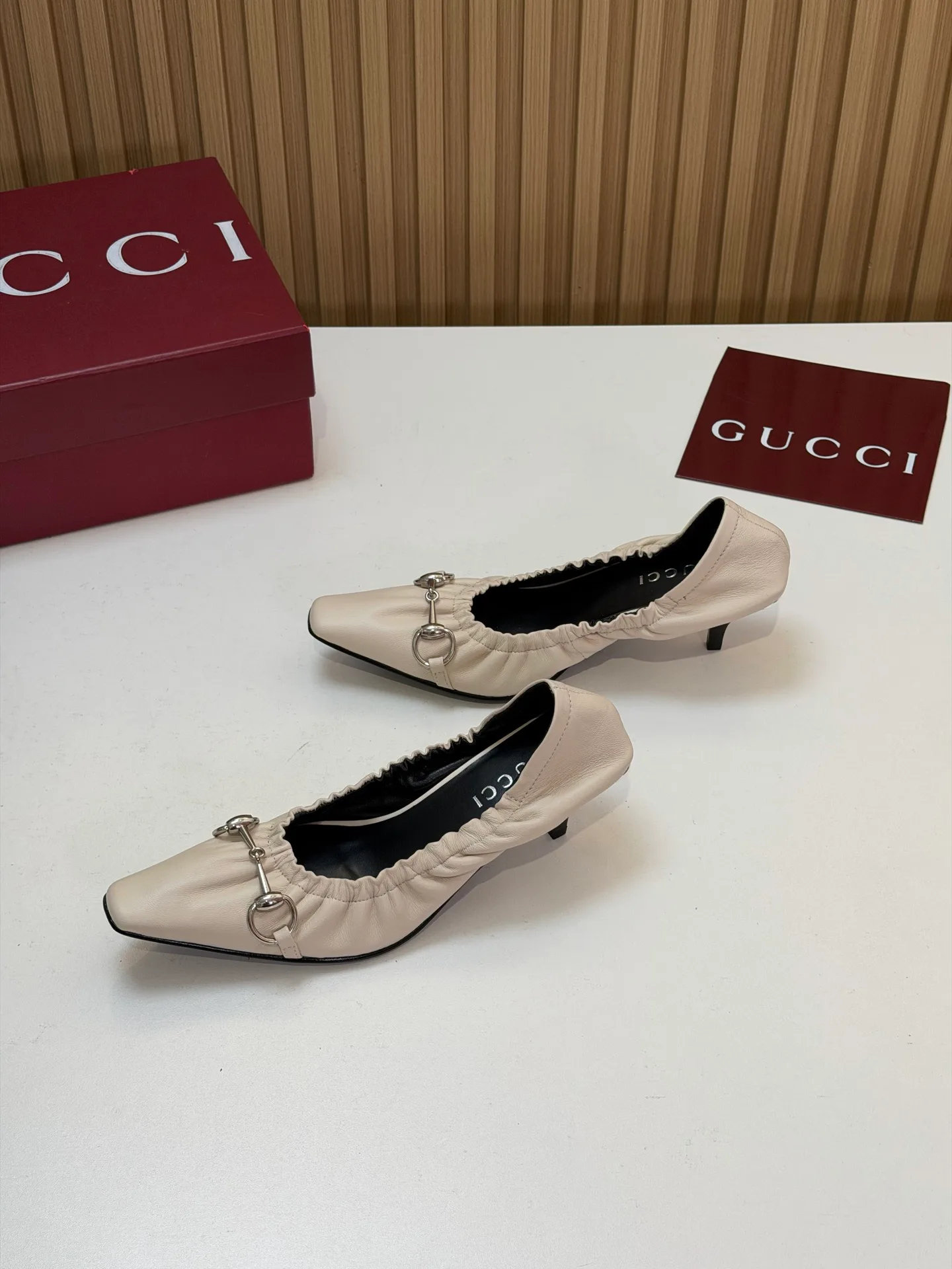 Туфли Женские Gucci 17903804