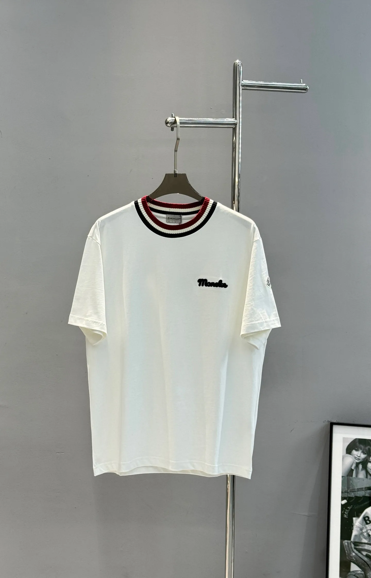 Футболки Женские Moncler 12702047