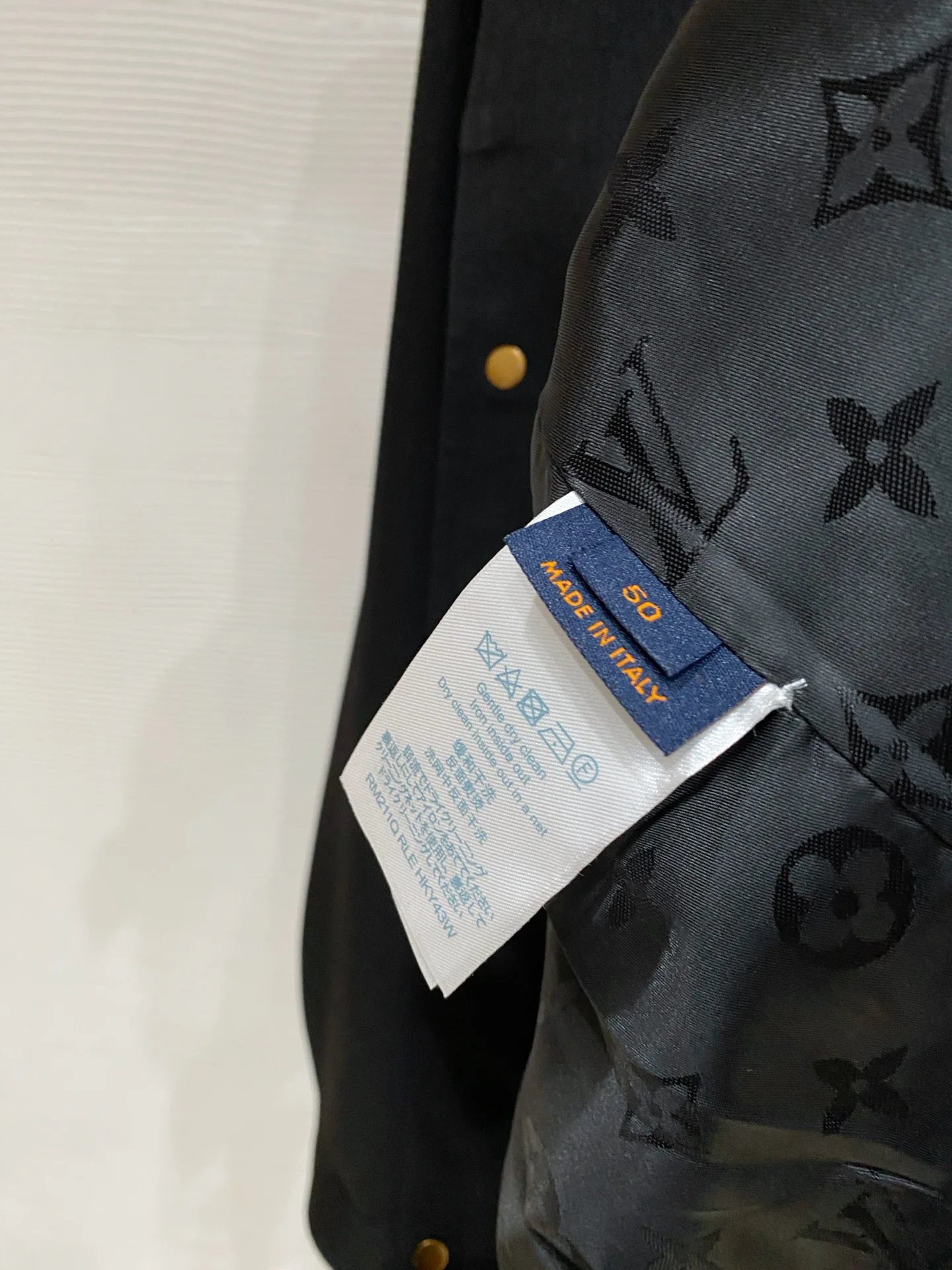 Куртки И Пуховики Мужские Louis Vuitton 5059680