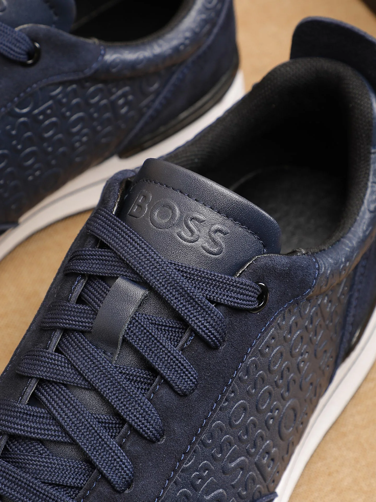 Кроссовки Мужские Hugo Boss 366827