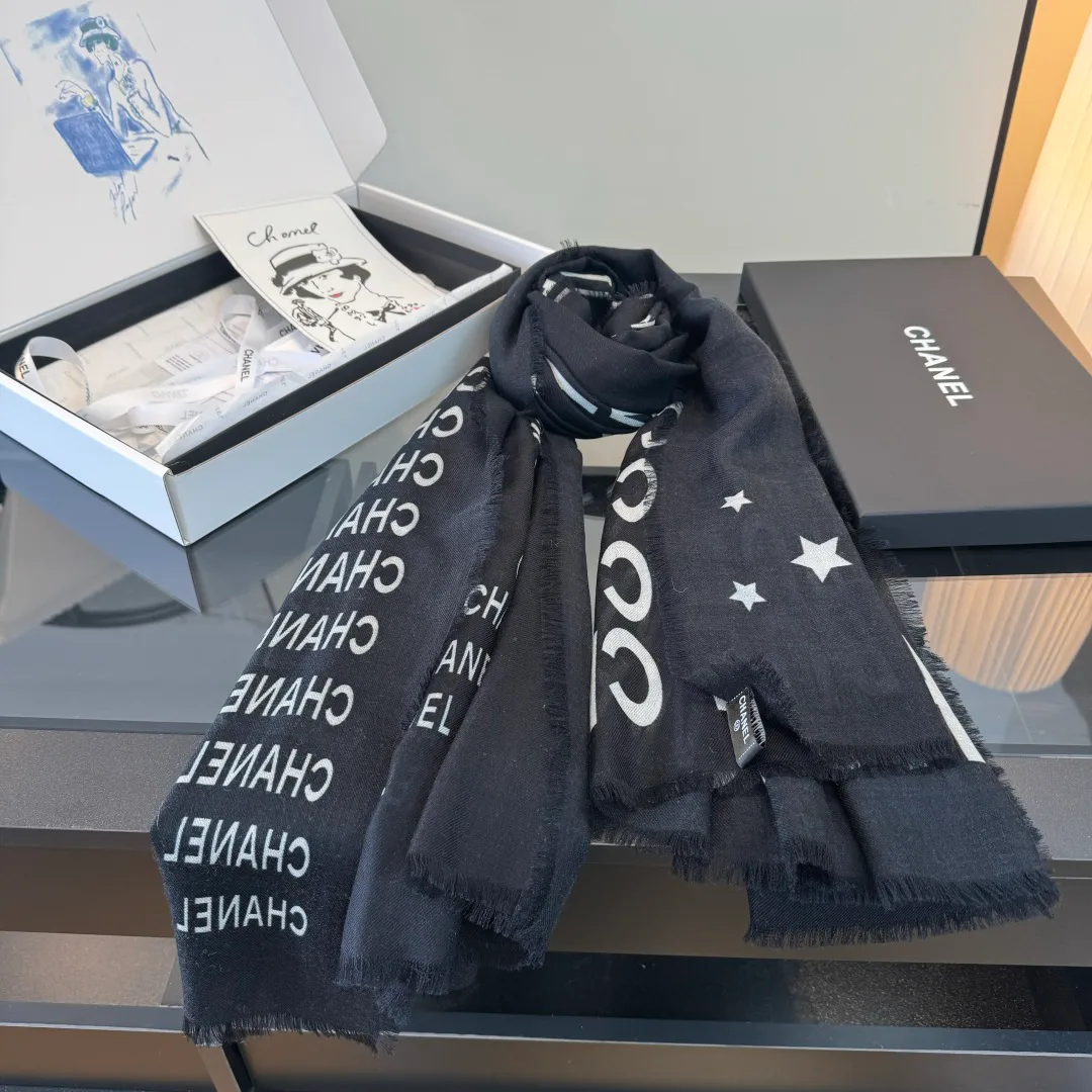 Шарфы Chanel 18222622
