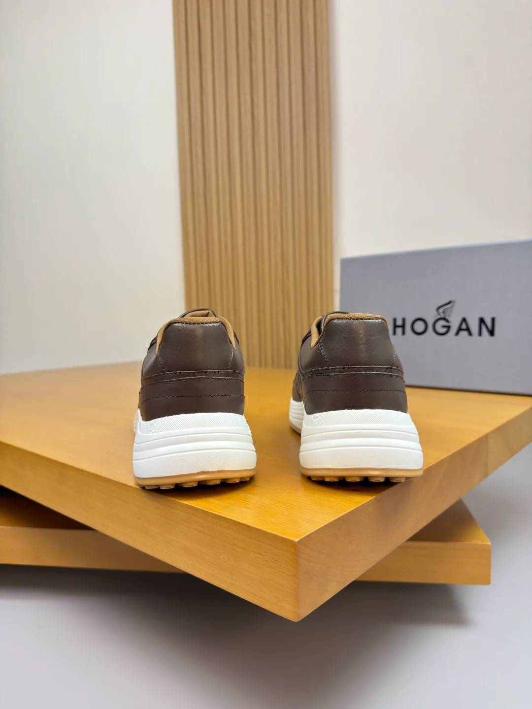Кроссовки Мужские Hogan 737817
