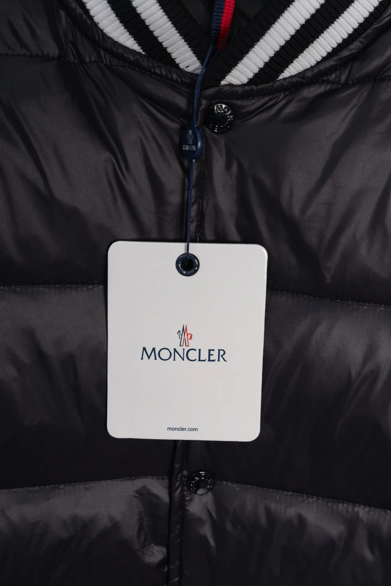 Куртки И Пуховики Женские Moncler 6378584