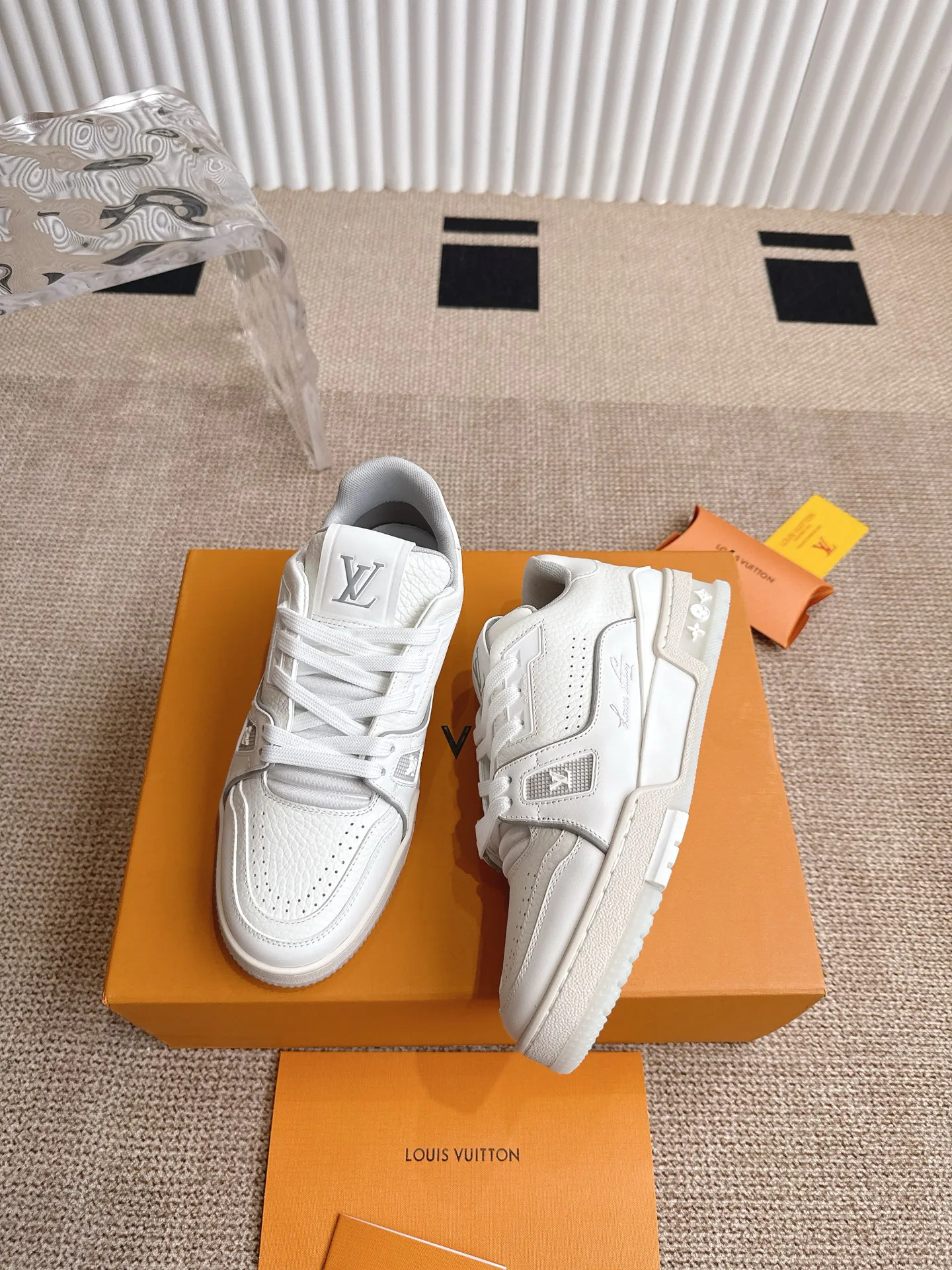 Кроссовки Женские Louis Vuitton 5940544