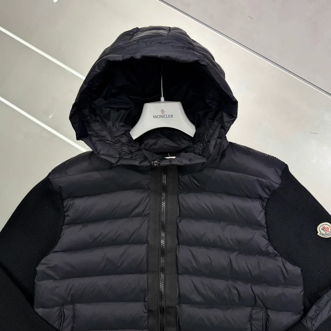 Куртки И Пуховики Мужские Moncler 17207491