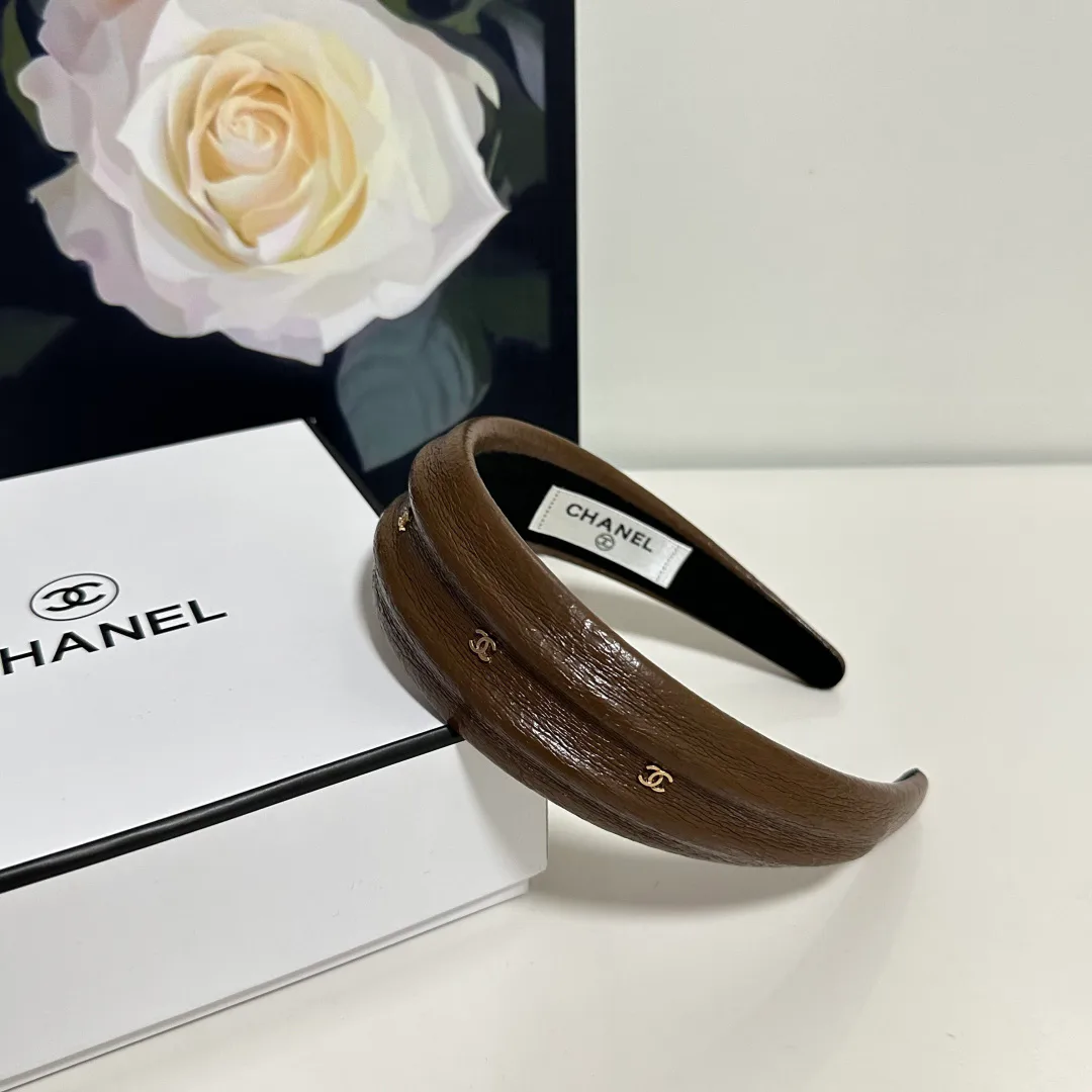 Головные Уборы Chanel 11469193