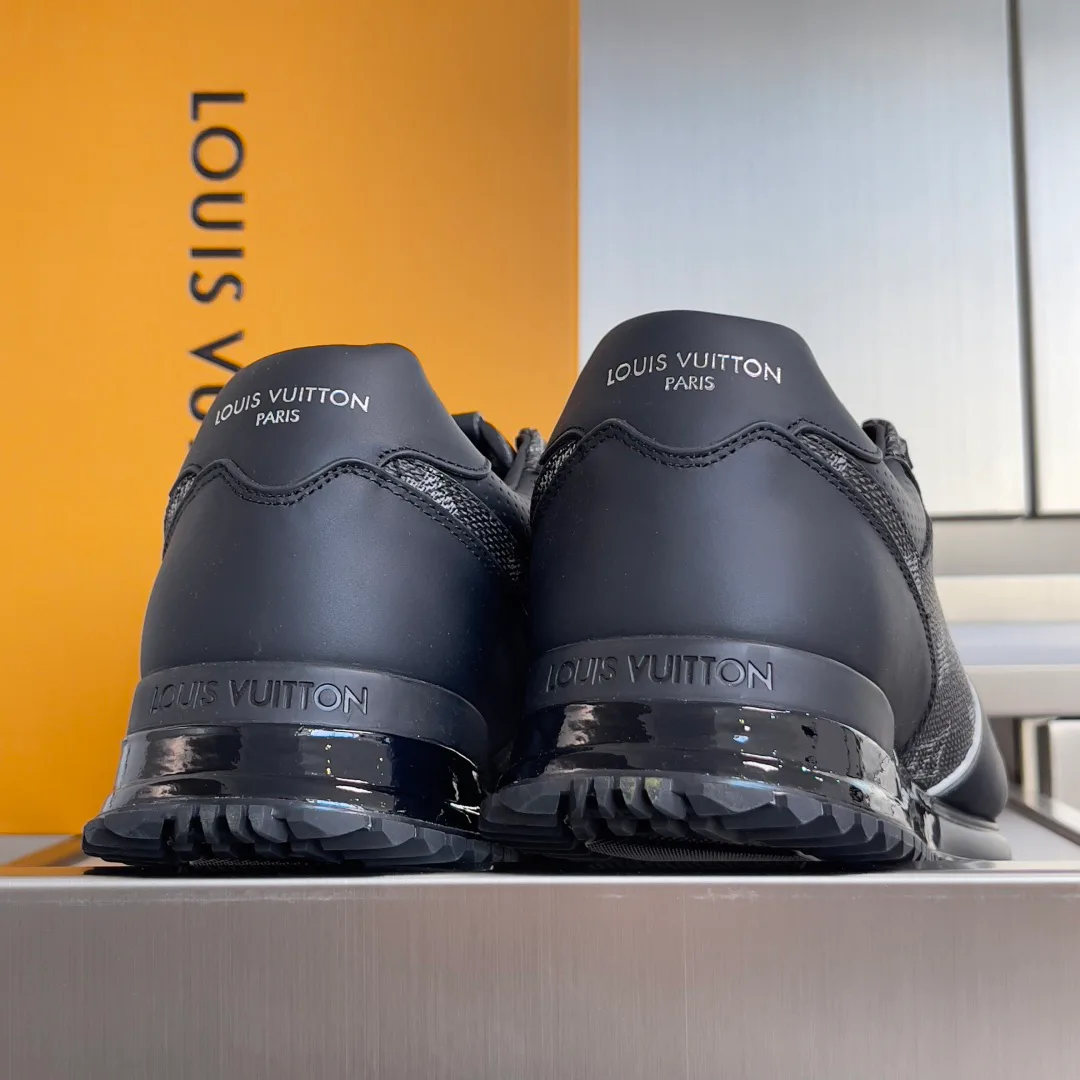 Кроссовки Мужские Louis Vuitton 931040