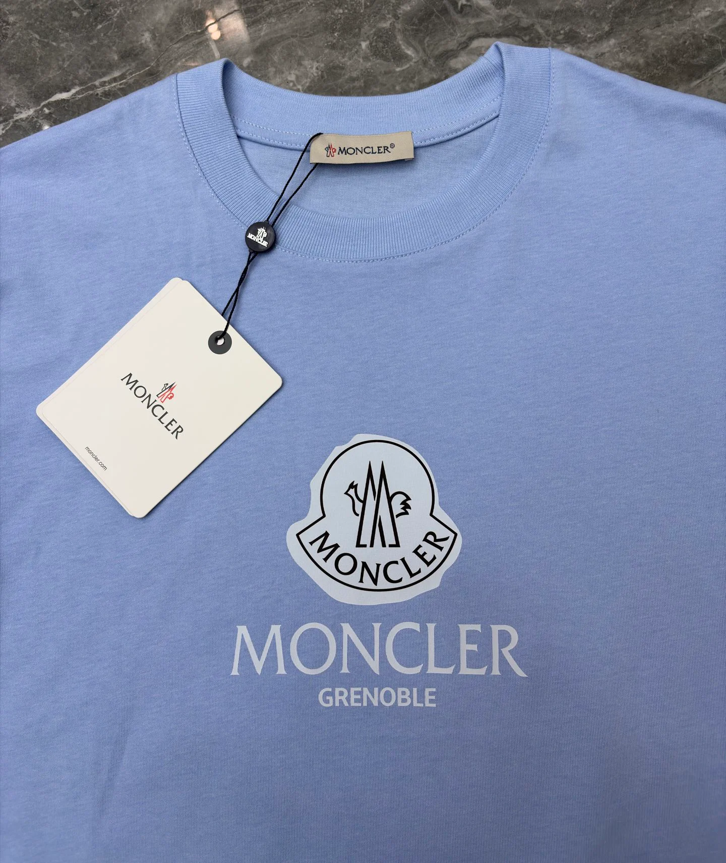 Футболки Женские Moncler 11424382
