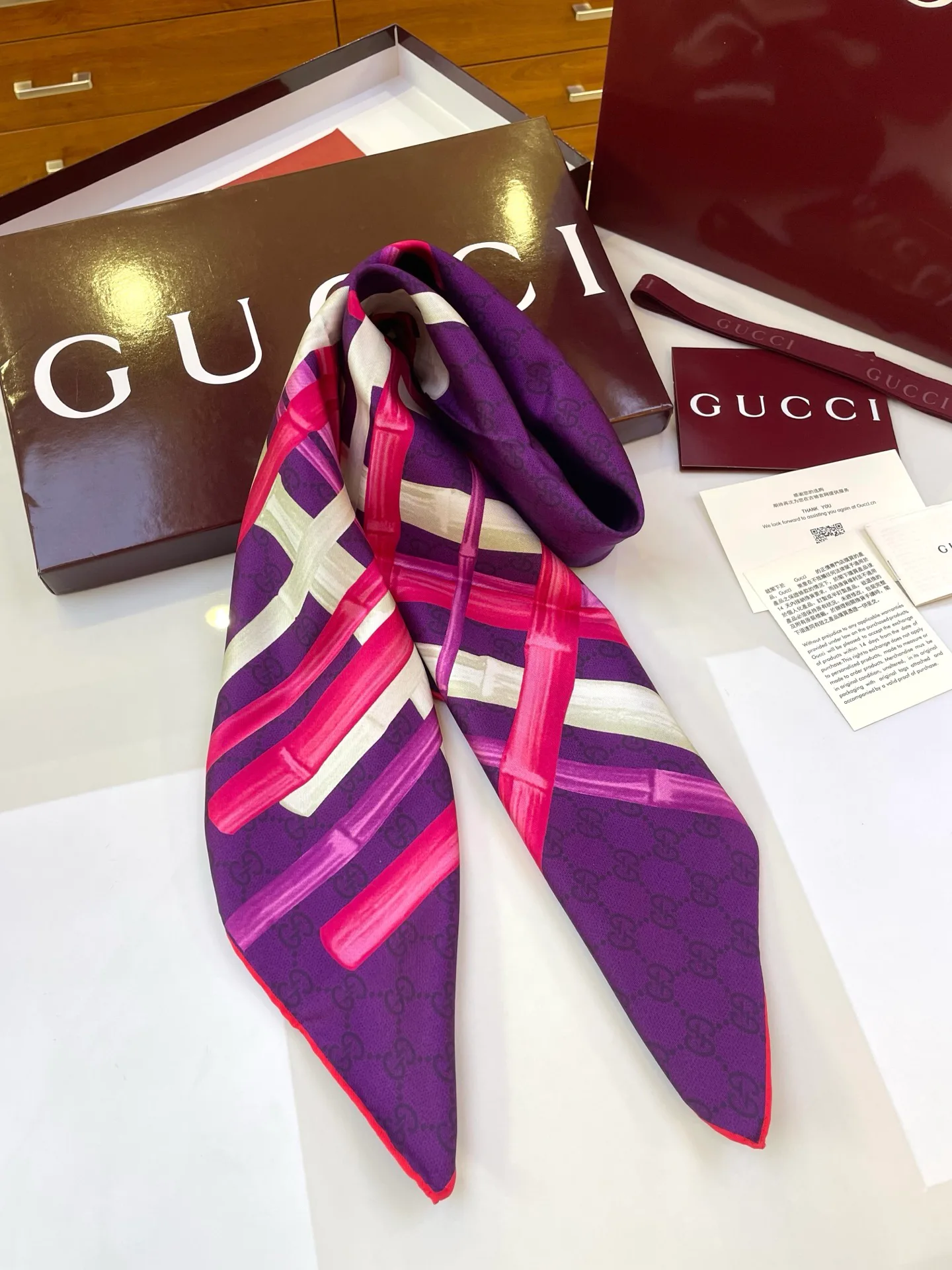 Платки Gucci 10477355