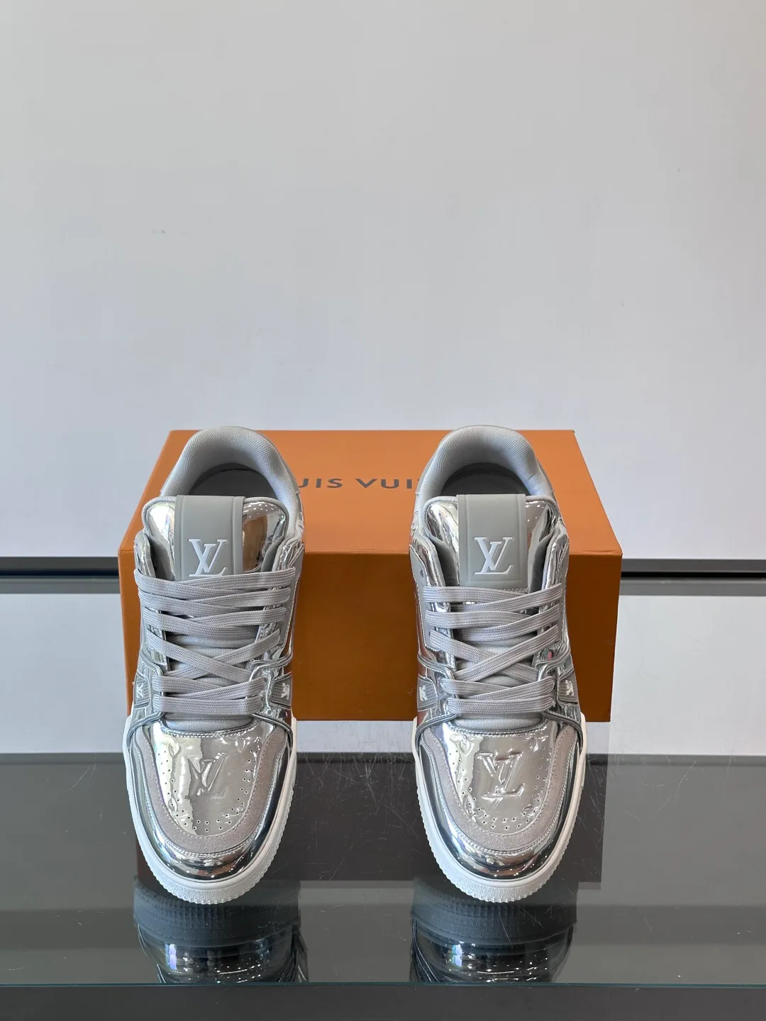 Кроссовки Женские Louis Vuitton 574451