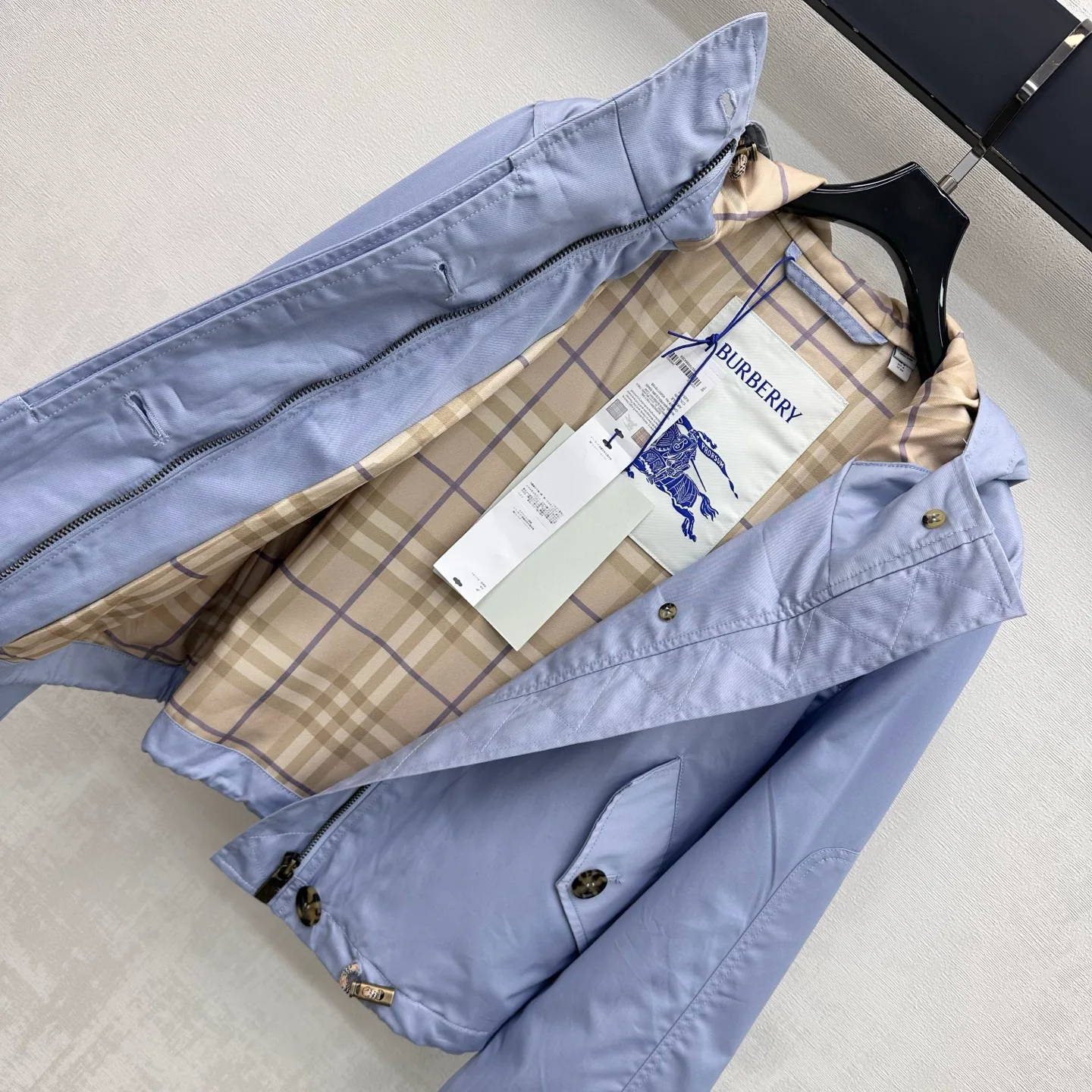Куртки И Пуховики Женские Burberry 16986851