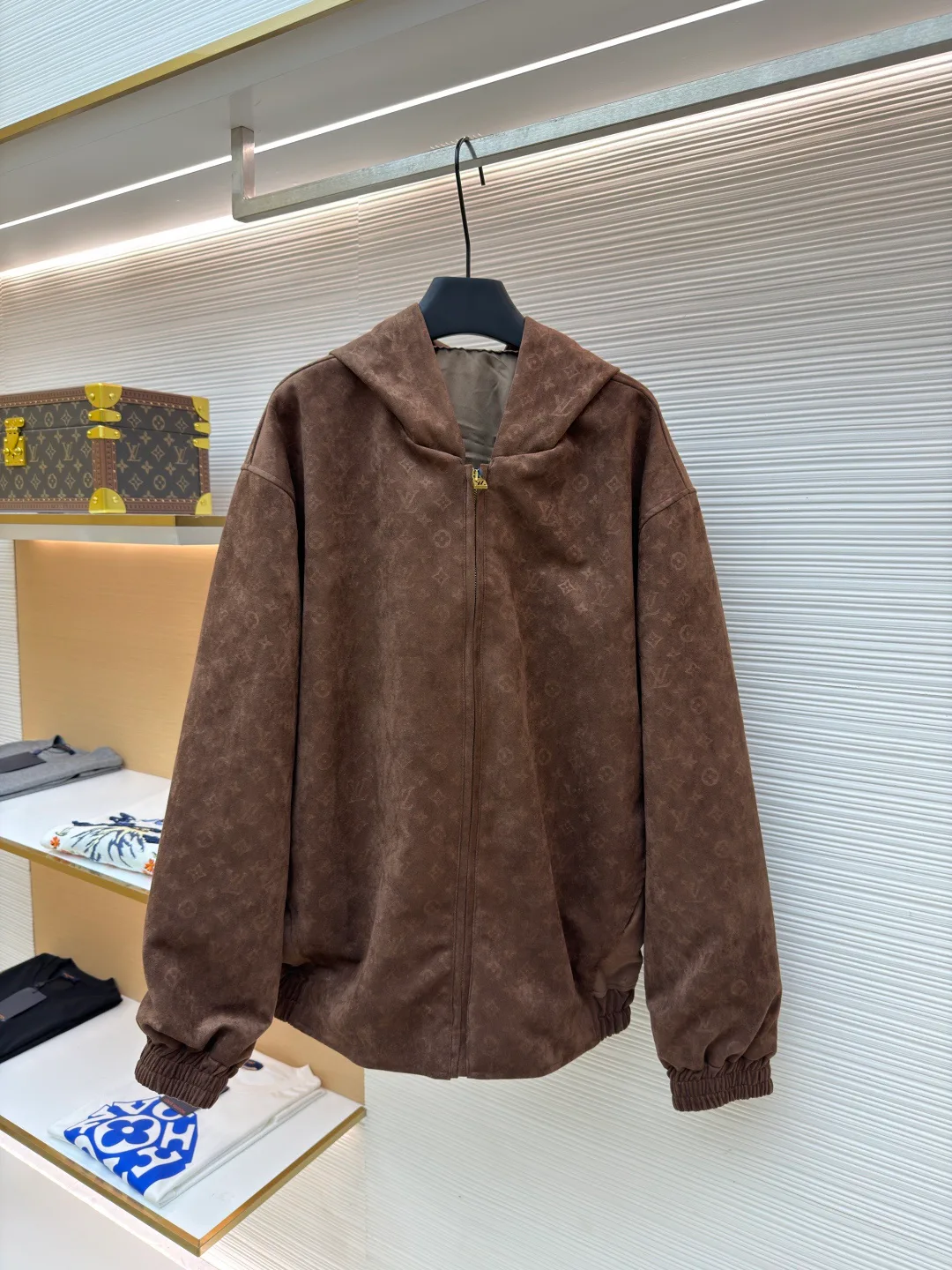 Куртки И Пуховики Мужские Louis Vuitton 1564960