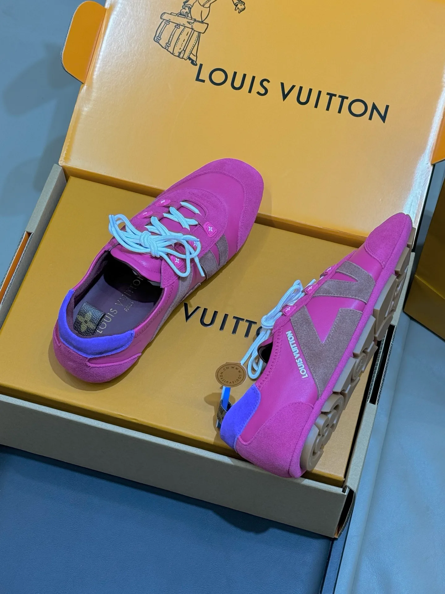 Кроссовки Женские Louis Vuitton 1280027