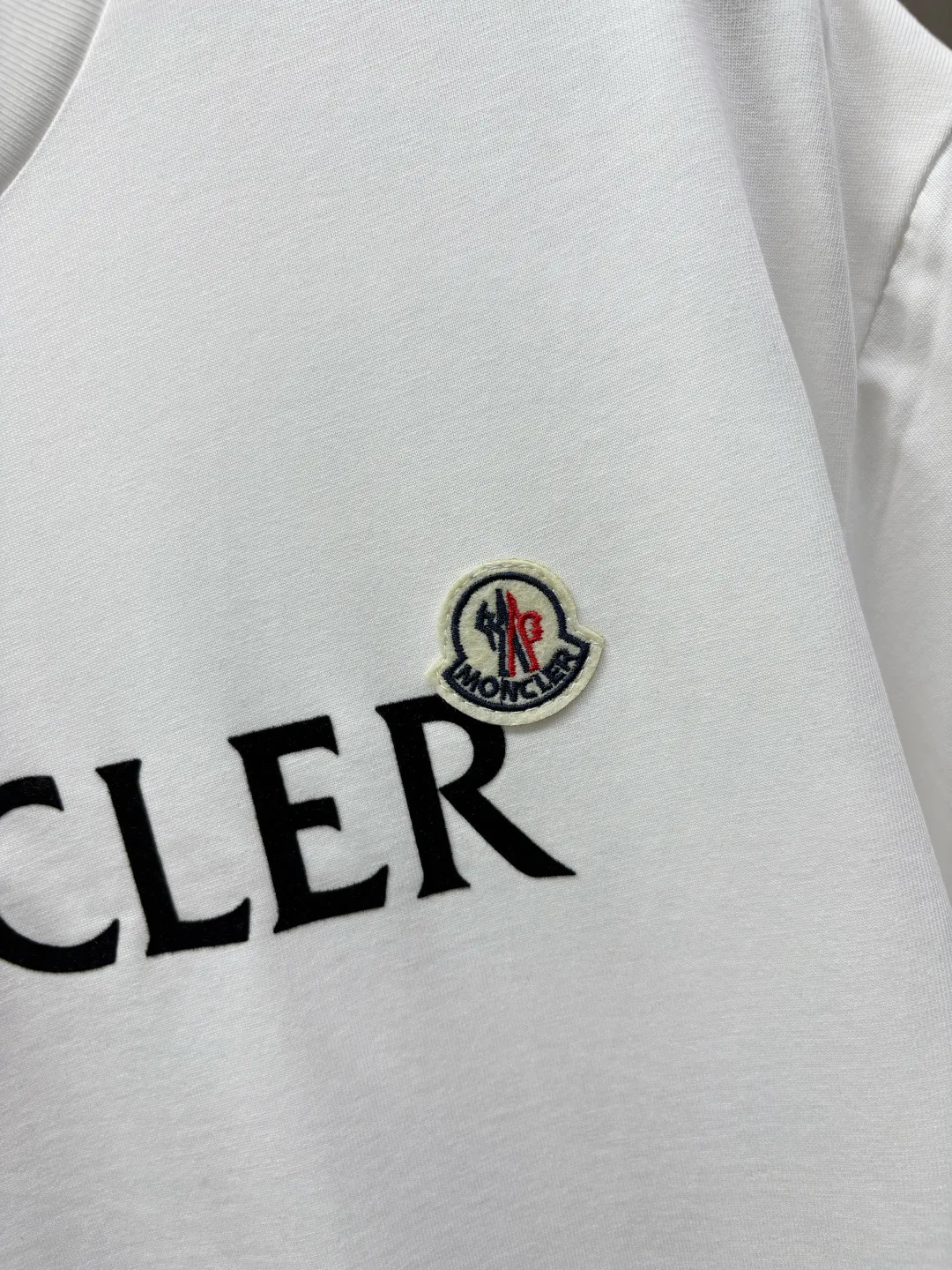 Футболки Мужские Moncler 11241011