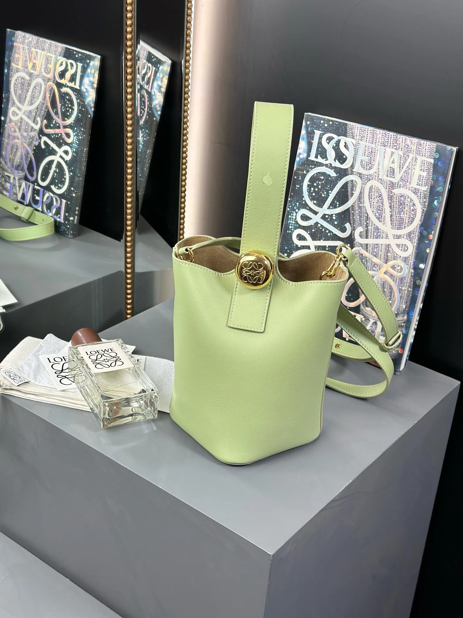 Классические Сумки Женские Bottega Veneta 20280