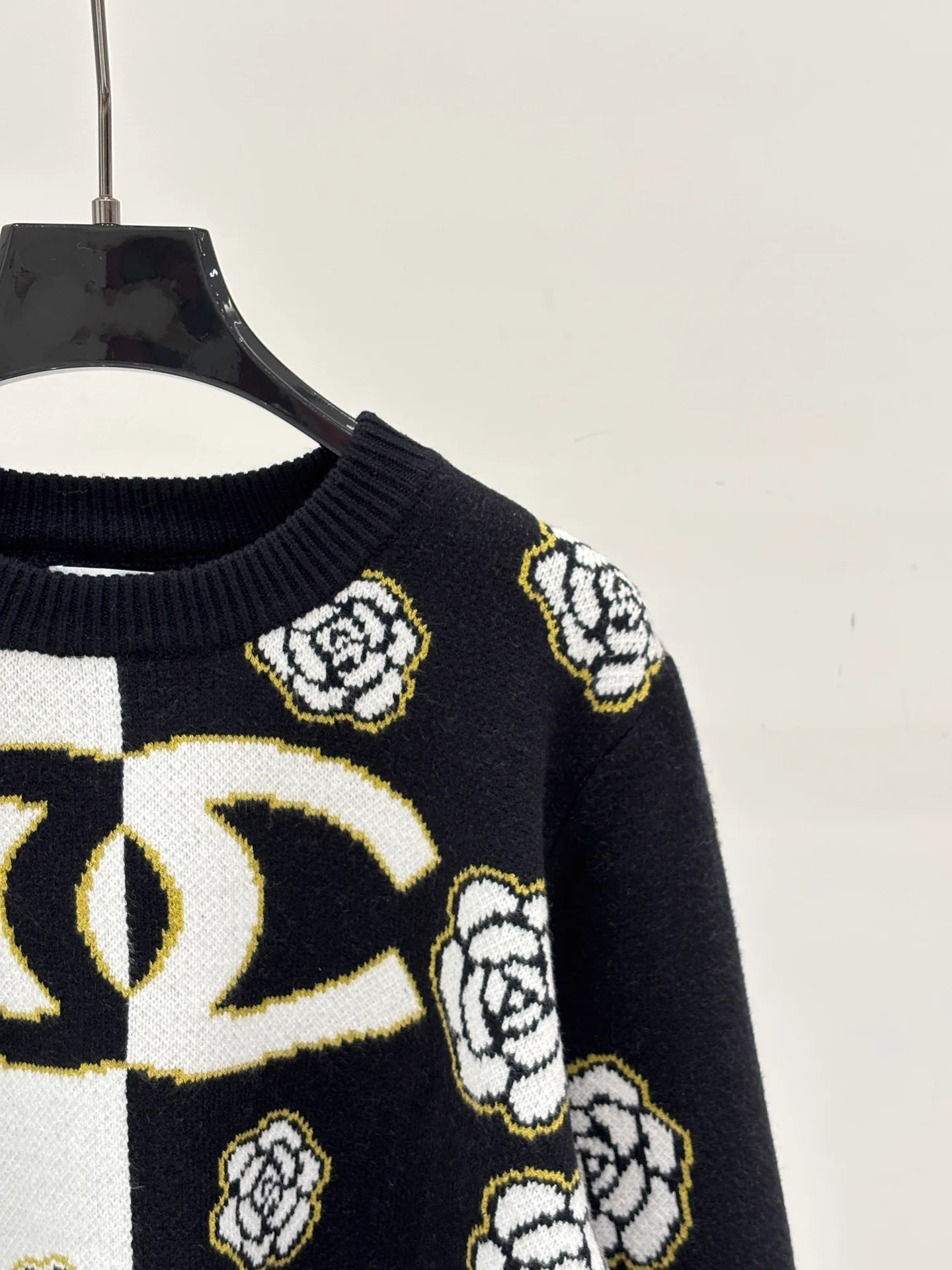 Джемперы И Свитеры Женские Chanel 18138381