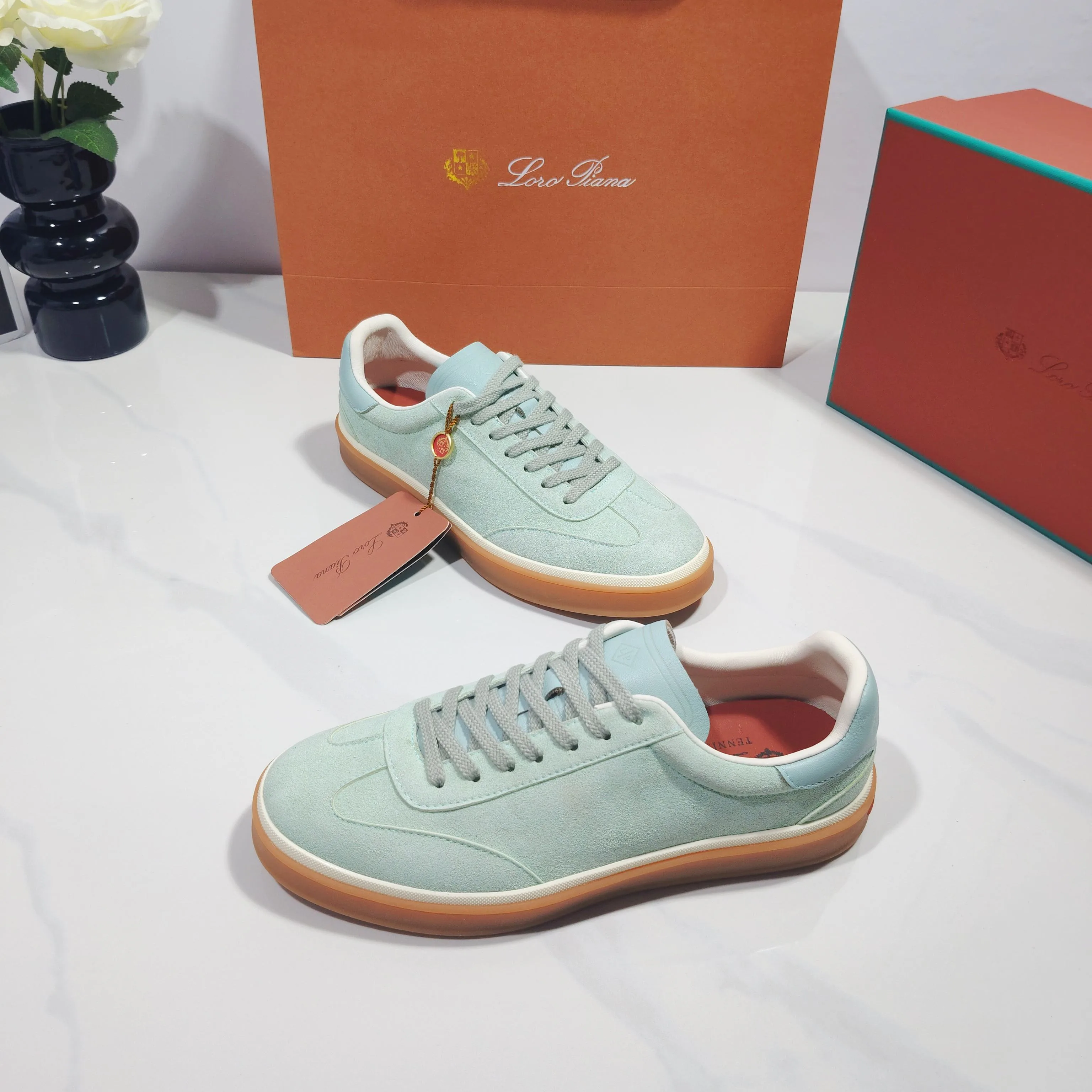Кроссовки Женские Loro Piana 17961971