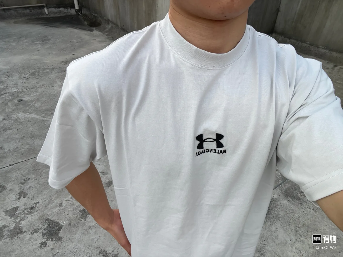 Футболки Женские Balenciaga 32497