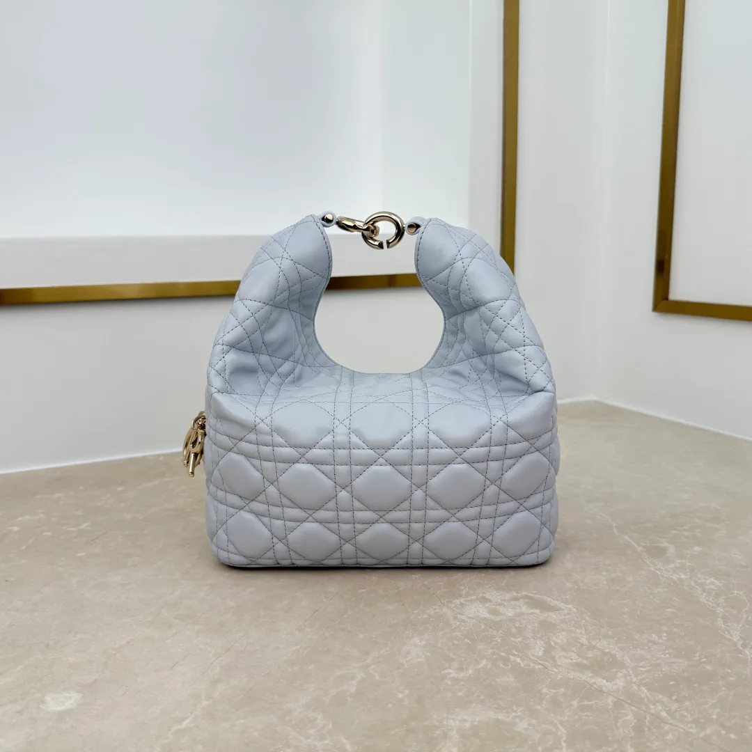 Классические Сумки Женские Christian Dior 18116291