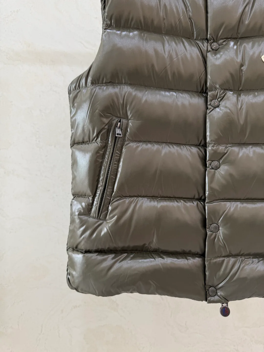 Жилеты Женские Moncler 18376097