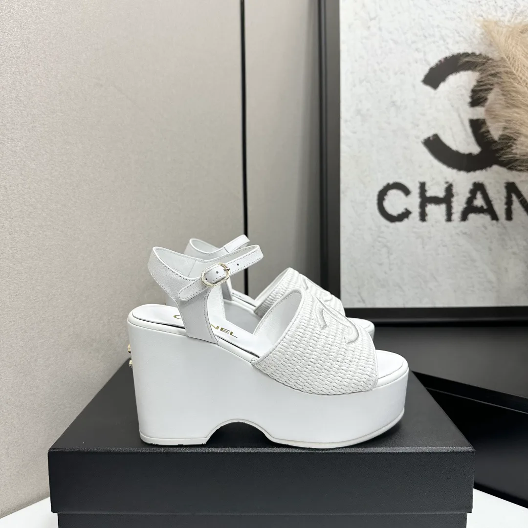 Сандалии Женские Chanel 9651910