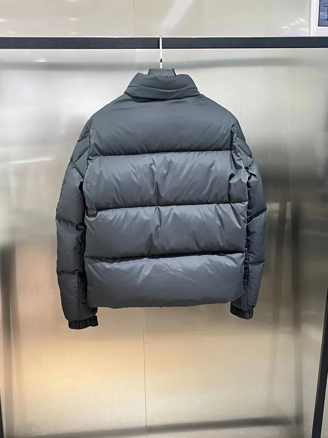 Куртки И Пуховики Женские Moncler 3485