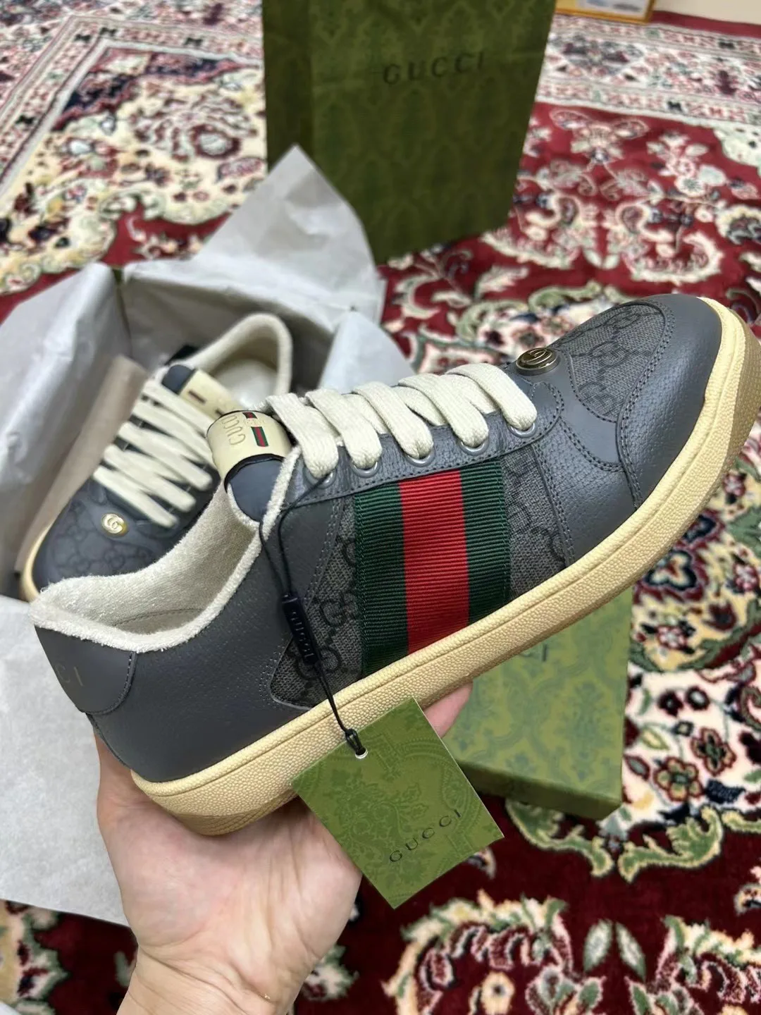 Кроссовки Женские Gucci 17620491